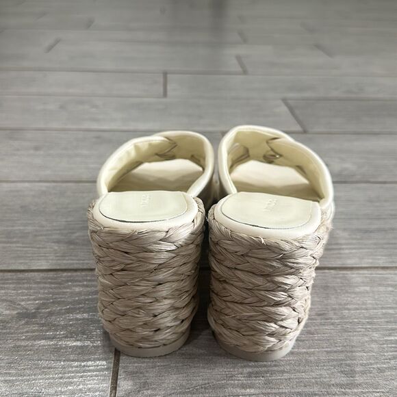 Vince “Gilian” Suede Wedge Cream Sandals New! - Picture 7 of 8